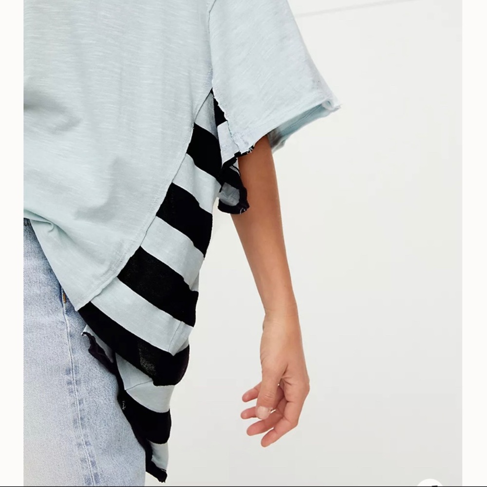 LAST ONE!🌸 FREE PEOPLE Genius tee - Picture 4 of 7